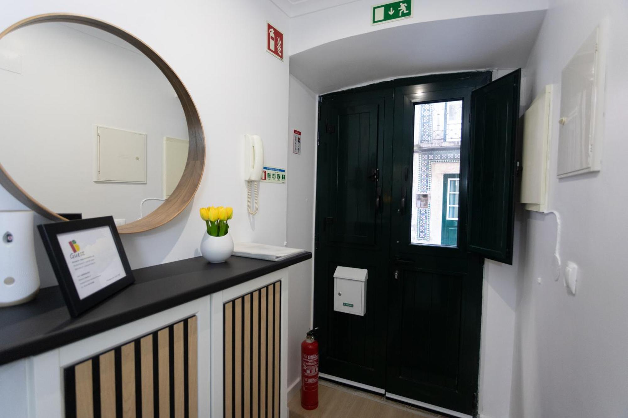 Bairro Alto 27 Appartement Lissabon Buitenkant foto